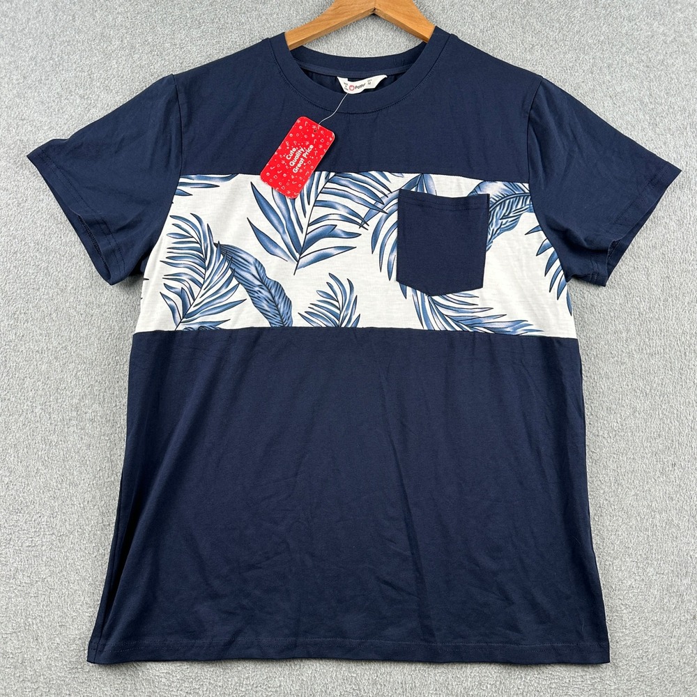 PatPat T-Shirt Mens M Navy Blue Tropical Leaf Print Pocket Short Sleeve NEW